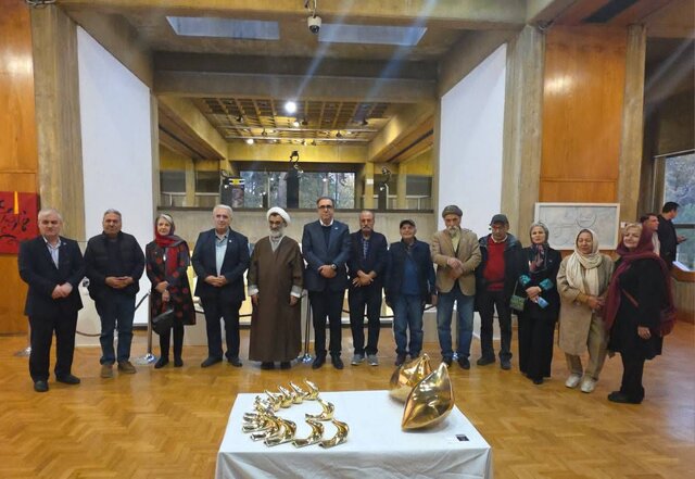 هنرمندان پیشکسوت نیازمند مکانی برای فعالیت هستند