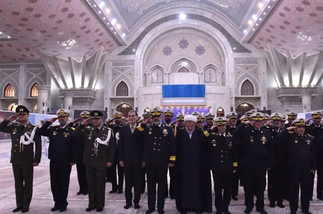 اخبار سیاسی ۹ آذر؛ امضاء لایحه‌ای مربوط به بازنشستگان/پدافند هوایی در آماده باش کامل