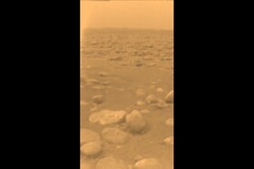 عکس روز ناسا از سطح قمر «تایتان»