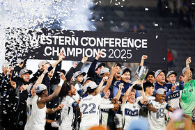 فینال پلی‌آف MLS، یازدهمین رویارویی مولر و مسی