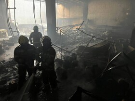 نجات بیش از ۳۰ نفر از آتش‌سوزی برج ۲۰ طبقه در حال ساخت در غرب تهران