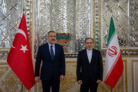 دیدار هاکان فیدان، وزیر خارجه ترکیه با سیدعباس عراقچی، وزیر خارجه ایران