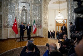 دیدار هاکان فیدان، وزیر خارجه ترکیه با سیدعباس عراقچی، وزیر خارجه ایران