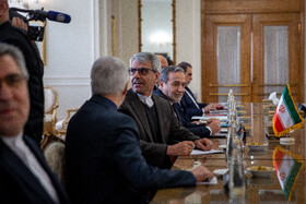 دیدار هاکان فیدان، وزیر خارجه ترکیه با سیدعباس عراقچی، وزیر خارجه ایران