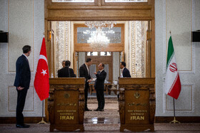 در حاشیه نشست خبری وزیران خارجه ترکیه و ایران