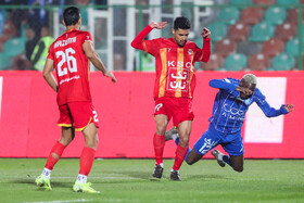 هفته یازدهم لیگ برتر فوتبال؛ استقلال - فولاد خوزستان