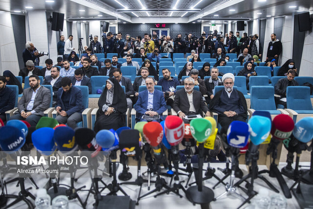 کدخدایی: تحریم‌ها فرصت‌ها را محدود می‌کند