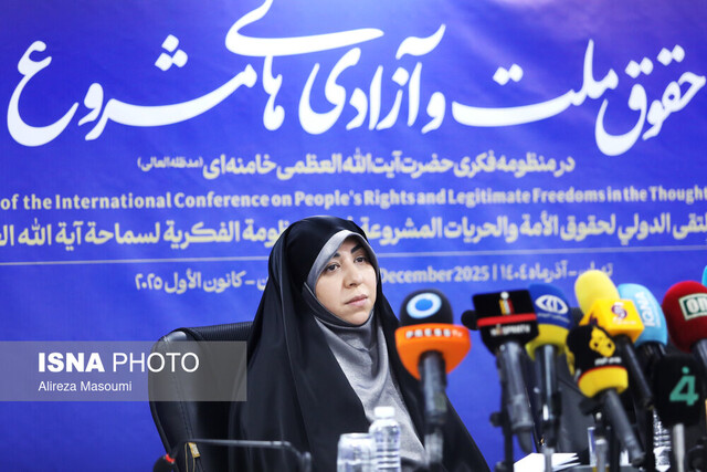 غفاری: حقوق زنان از محورهای اصلی اندیشه رهبری است