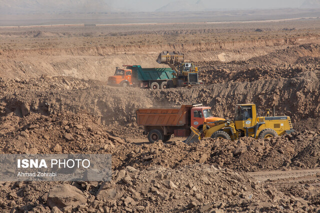 بازدید خبرنگاران از پروژه در حال ساخت فرودگاه بین المللی قم