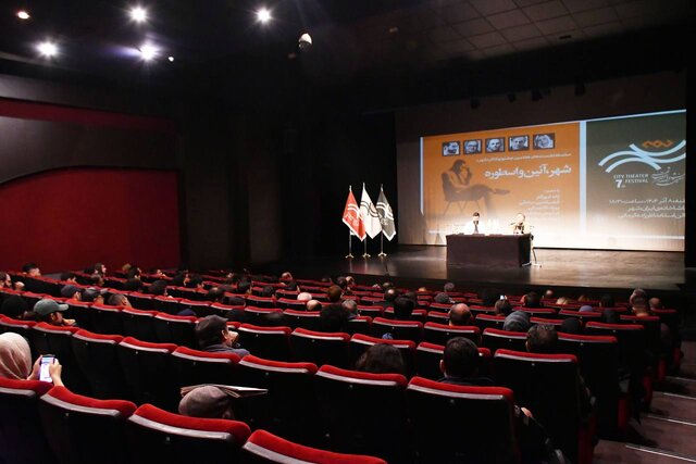 روایت ژاله آموزگار از کم توجهی هنرمندان تئاتر