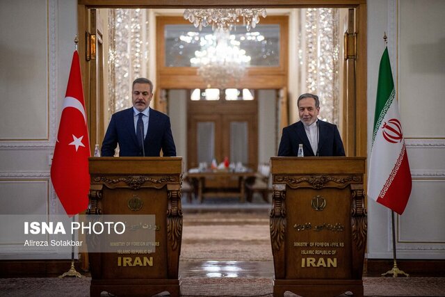 عراقچی: سرکنسولگری ایران در وان افتتاح می‌شود