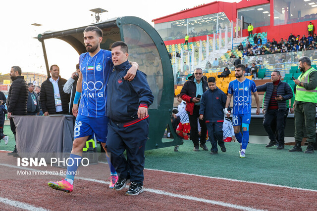مهران احمدی و منیر الحدادی به اراک رفتند