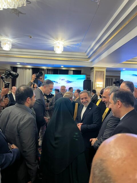 حضور عراقچی در مراسم روز ملی عمان در تهران