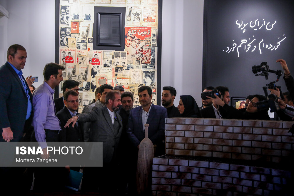 افتتاح نمایشگاه «آقا تختی» با حضور وزیر ورزش