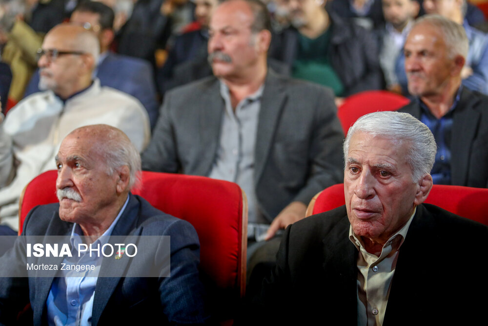 افتتاح نمایشگاه «آقا تختی» با حضور وزیر ورزش