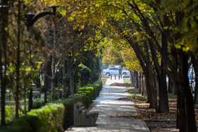 اصفهان همچنان چشم انتظار پاییز