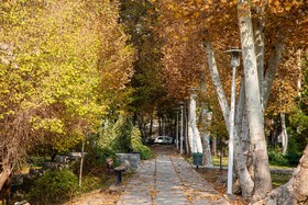 اصفهان همچنان چشم انتظار پاییز