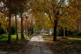 اصفهان همچنان چشم انتظار پاییز