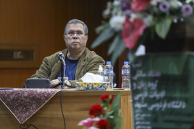 علی‌اکبر جعفر دهباشی، پژوهشگر حوزه ادبیات در شب هفتاد سالگی گروه زبان و ادبیات فارسی دانشگاه فردوسی مشهد