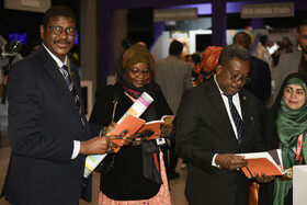 حضور دیپلمات های کشورهای آفریقایی در ششمین روز از جشنواره جهانی فیلم فجر - شیراز