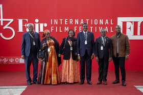 حضور دیپلمات های کشورهای آفریقایی درششمین روز از جشنواره جهانی فیلم فجر - شیراز