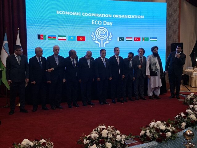 ابراز امیدواری صالحیامیری برای تحقق ویزای اکو