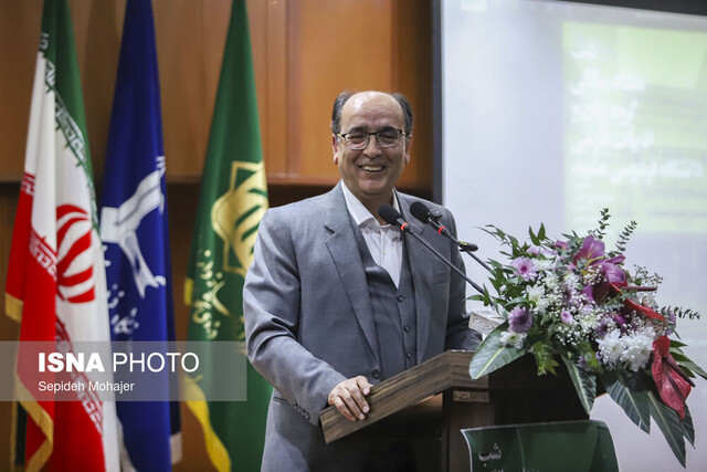 شب هفتاد سالگی گروه زبان و ادبیات فارسی دانشگاه فردوسی مشهد، برگزار شد