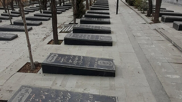 وقتی مرگ هم شکاف طبقاتی ایجاد می‌کند/ قیمت قبر از ۱۶ تا ۸۰ میلیون در سنندج