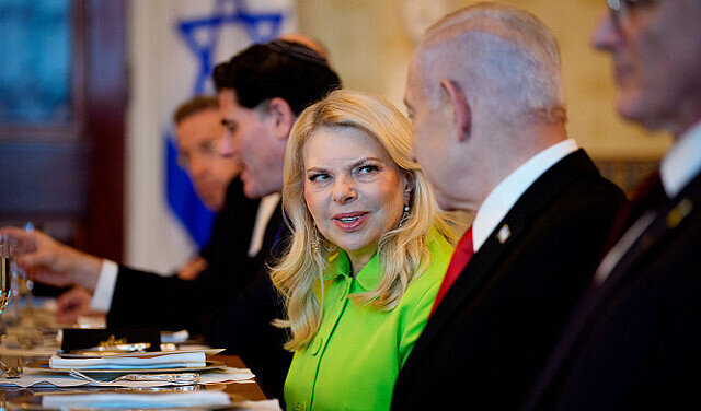 همسر و مقامات نزدیک به نتانیاهو: درخواست عفو یک معامله «برد-برد» است