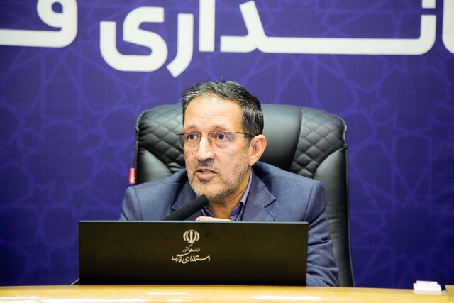 مدیرکل بازرسی استانداری فارس: کارشناسان حقوقی در کنار فرمانداران قرار بگیرند