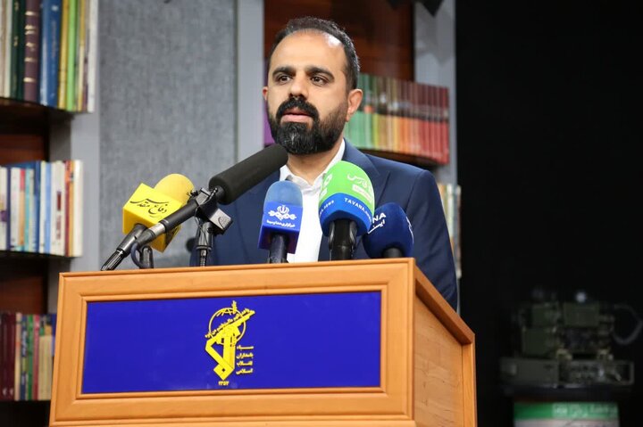 روایت‌های «کتاب بیا تماشا کن» مستند هستند