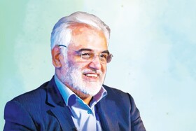 تقدیر از شهید طهرانچی در همایش حقوق ملت و آزادی‌های مشروع