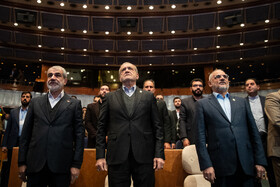 محسن حاجی میرزایی، رئیس دفتر رئیس جمهور، مسعود پزشکیان، رییس جمهور و عباسعلی کدخدایی، عضو شورای نگهبان و عضو مجمع تشخیص مصلحت نظام در همایش بین المللی حقوق ملت و آزادی های مشروع