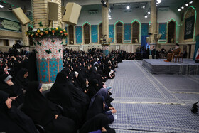 دیدار هزاران نفر از زنان و دختران با رهبر انقلاب