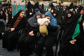دیدار هزاران نفر از زنان و دختران با رهبر انقلاب