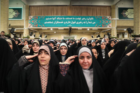 دیدار هزاران نفر از زنان و دختران با رهبر انقلاب