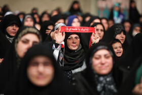 دیدار هزاران نفر از زنان و دختران با رهبر انقلاب