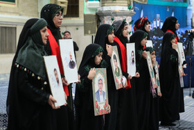 دیدار هزاران نفر از زنان و دختران با رهبر انقلاب