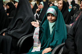 دیدار هزاران نفر از زنان و دختران با رهبر انقلاب