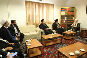 آیت‌الله سبحانی: حفظ بقاع متبرکه نقش بنیادینی در صیانت از معارف اسلامی دارد