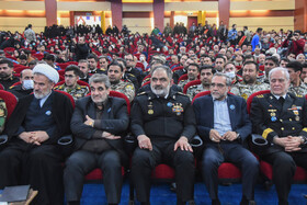 امیر دریادار شهرام ایرانی فرمانده نیروی دریایی ارتش جمهوری اسلامی ایران در یادواره امیر دریادار "شهید محمد ابراهیم همتی" در سمنان