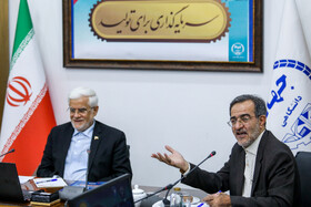 محمدرضا عارف، معاون اول رییس جمهور و علی منتظری رییس جهاد دانشگاهی کشور در جلسه شورای جهاد دانشگاهی