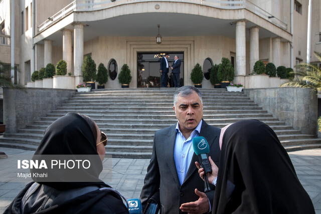 اصلاح قیمت مرغ/توضیح درباره تغییرات سهمیه کارت سوخت/توصیه وزیر بهداشت به گروههای پرخطر