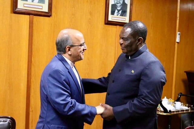 رئیس‌جمهور زیمبابوه به ایران سفر می‌کند