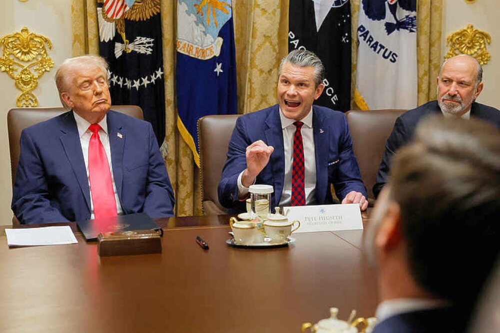 قانونگذاران آمریکایی: اگر ترامپ به ونزوئلا حمله کند، جلویش را می‌گیریم