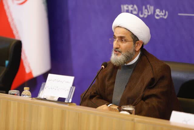 دبیر هشتمین دوره اجلاسیه آستان‌های مقدس:
                                «نگاشت نهادی سند مهدویت» از محورهای اصلی اجلاسیه آستان‌های مقدس در قم است