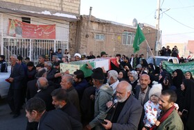مراسم تشییع و تدفین پیکر مطهر شهید گمنام ۱۸ساله دفاع مقدس در همدان