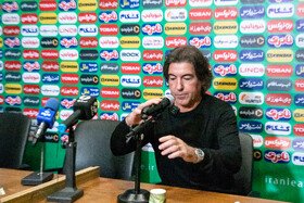 نشست خبری ریکاردو ساپینتو، سرمربی استقلال پیش از دیدار با پرسپولیس