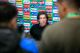 نشست خبری ریکاردو ساپینتو، سرمربی استقلال پیش از دیدار با پرسپولیس