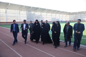 بازدید معاون امور زنان و خانواده رئیس‌جمهور از ورزشگاه تختی قم